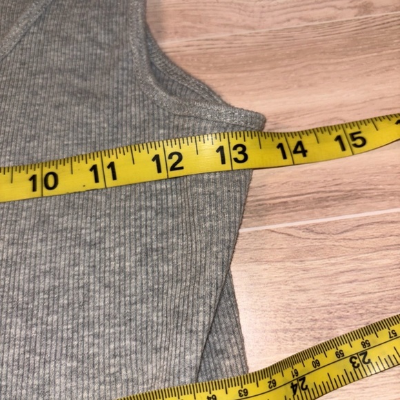 John Galt teddy bear crop tank - Picture 6 of 6